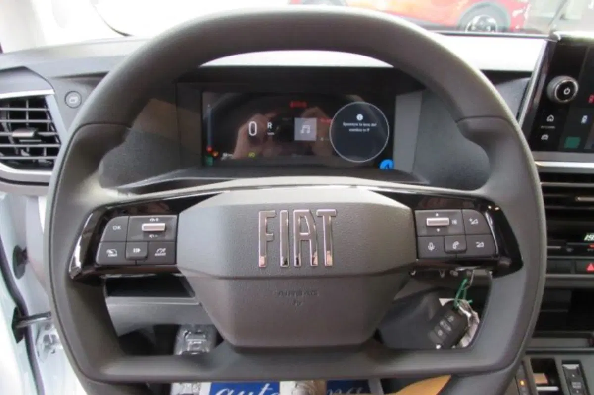 Fiat Ulysse nuova a Milano (13)