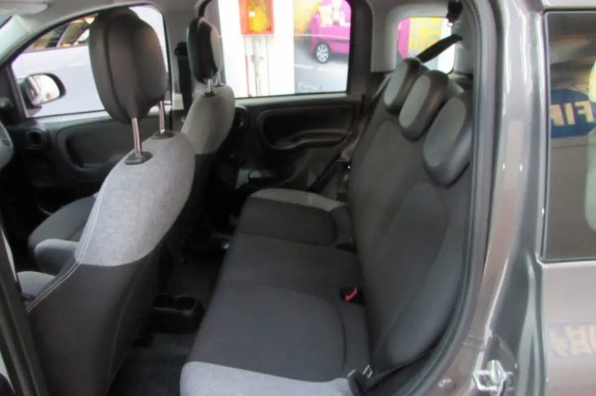 Fiat Panda usata a Milano (12)