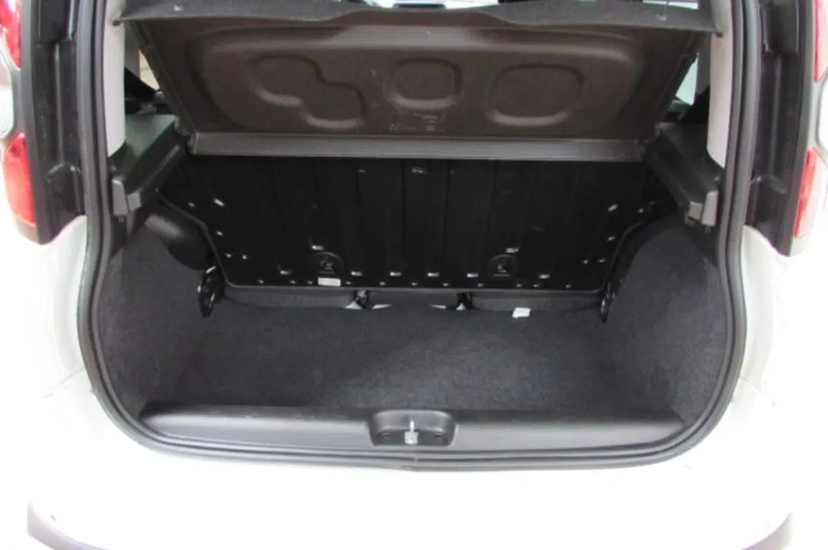 Fiat Panda usata a Milano (14)