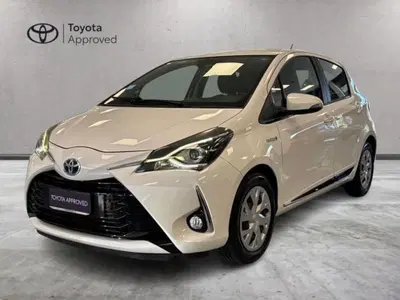 Toyota Yaris Active del 2019 usata a Prato