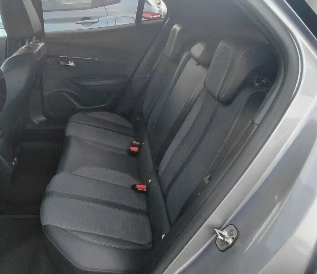 Peugeot 2008 usata a Cosenza (11)