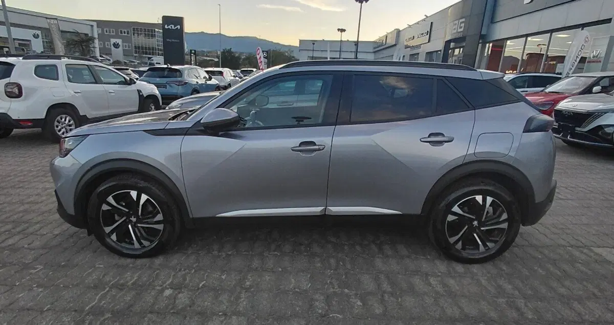 Peugeot 2008 usata a Cosenza (7)