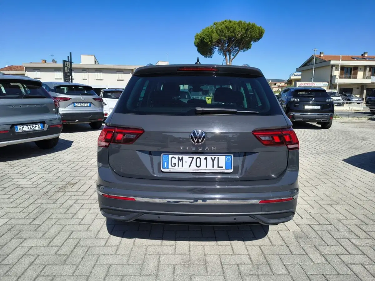 Volkswagen Tiguan usata a Firenze (5)