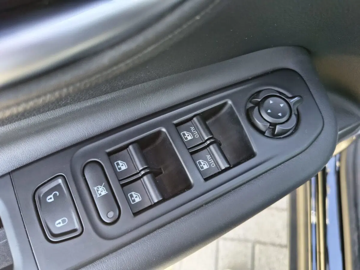 Jeep Renegade usata a Firenze (16)