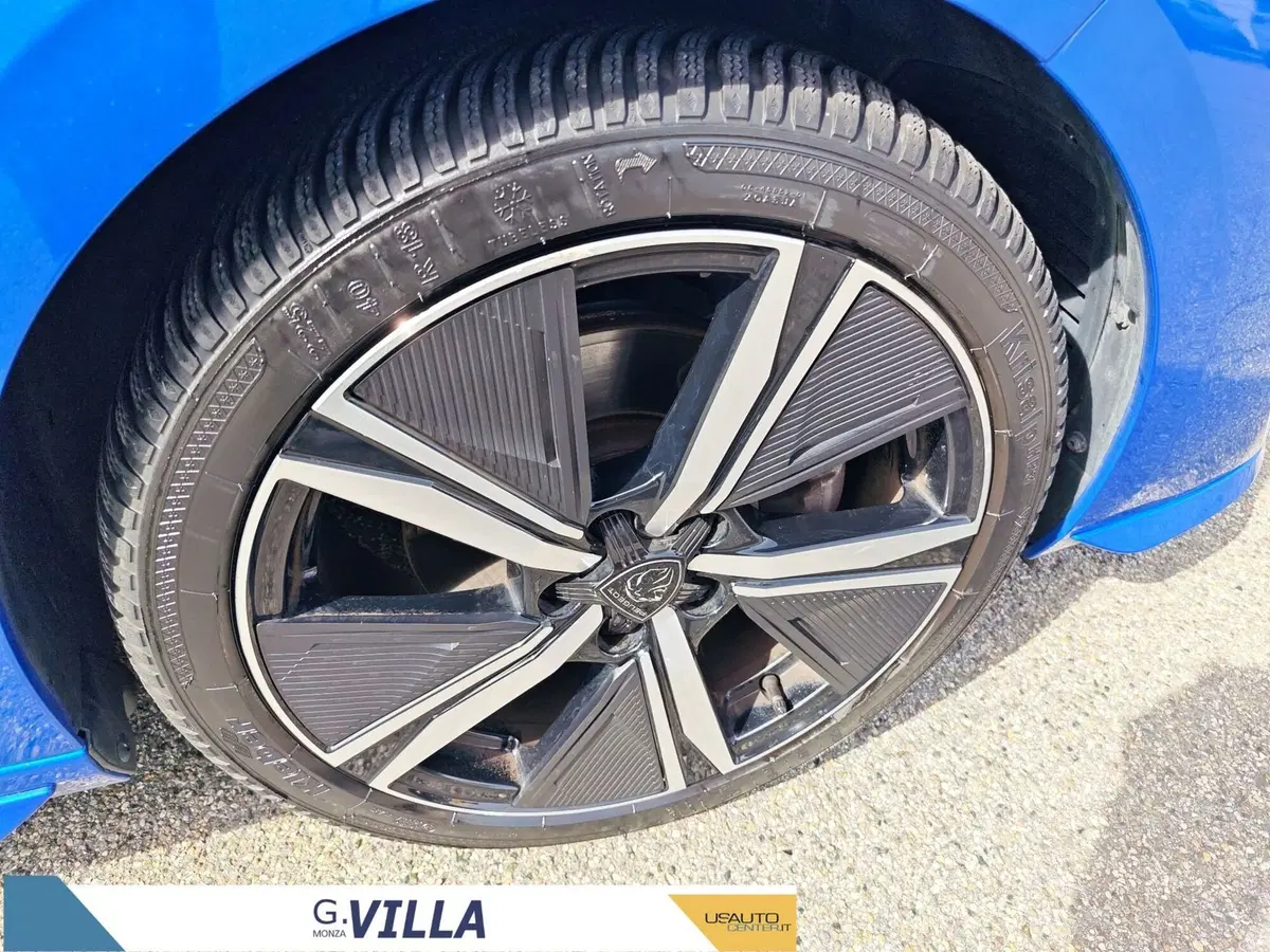 Peugeot 308 usata a Milano (20)