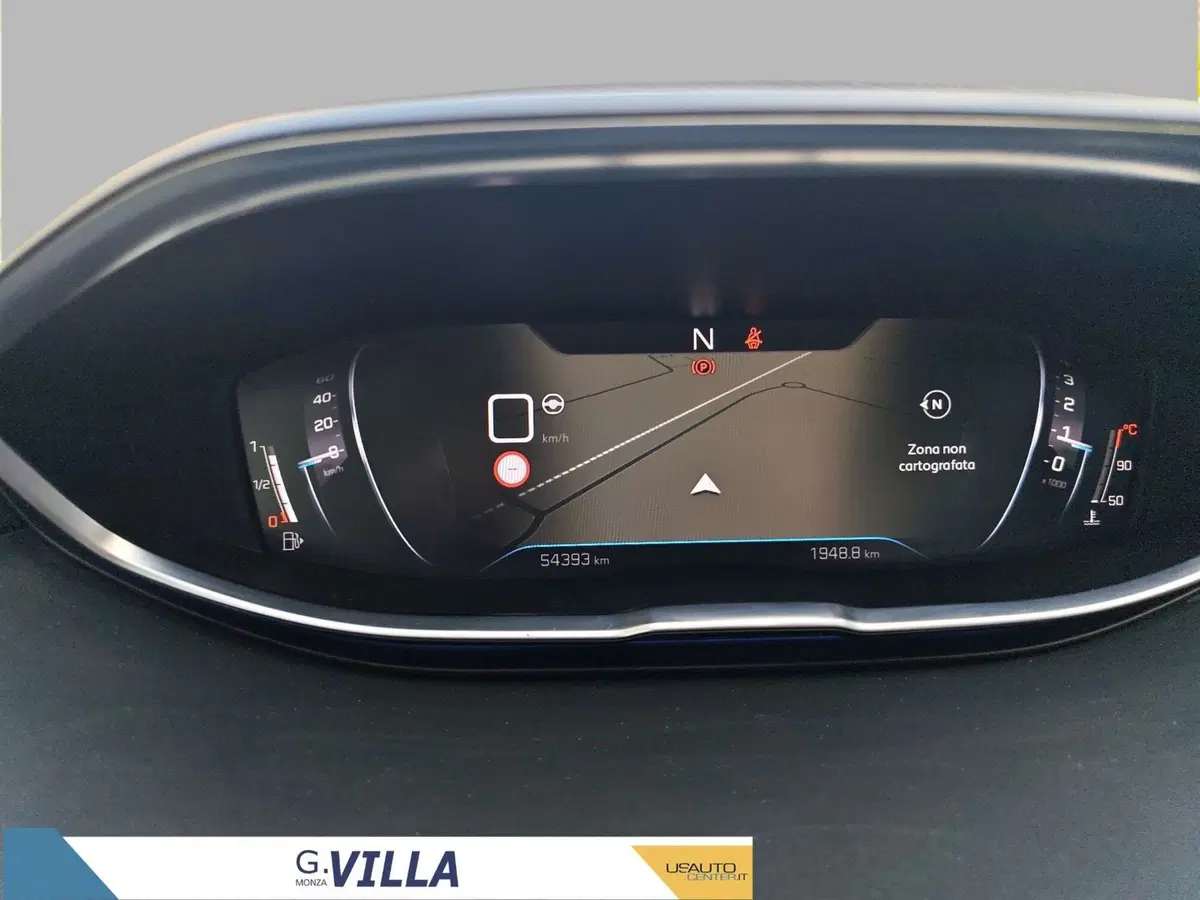 Peugeot 5008 usata a Milano (12)