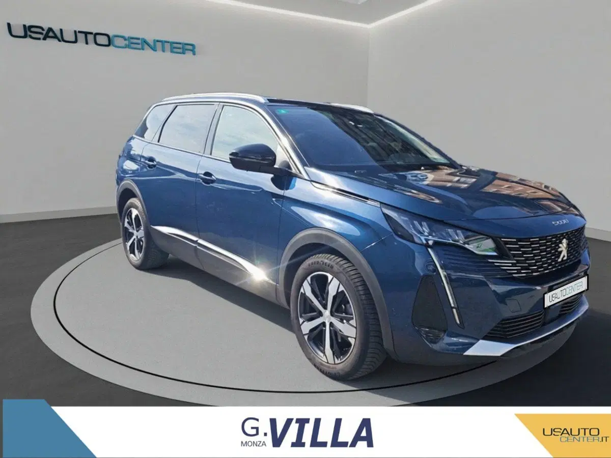 Peugeot 5008 usata a Milano (2)