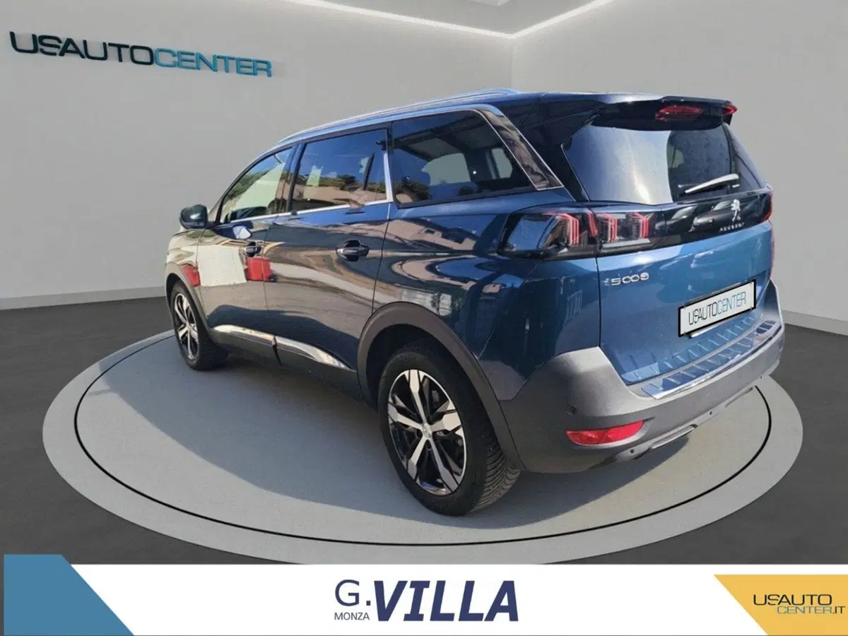 Peugeot 5008 usata a Milano (5)