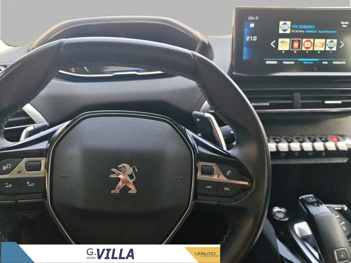 Peugeot 5008 usata a Milano (8)