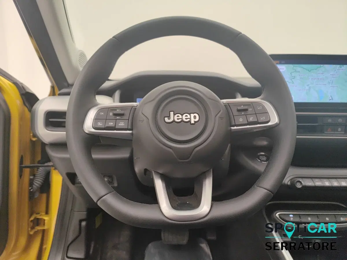 Jeep Avenger usata a Como (18)