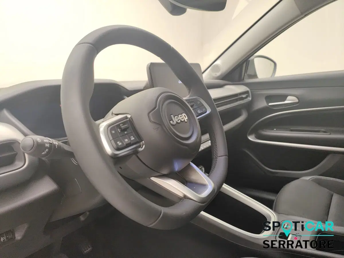Jeep Avenger usata a Como (9)