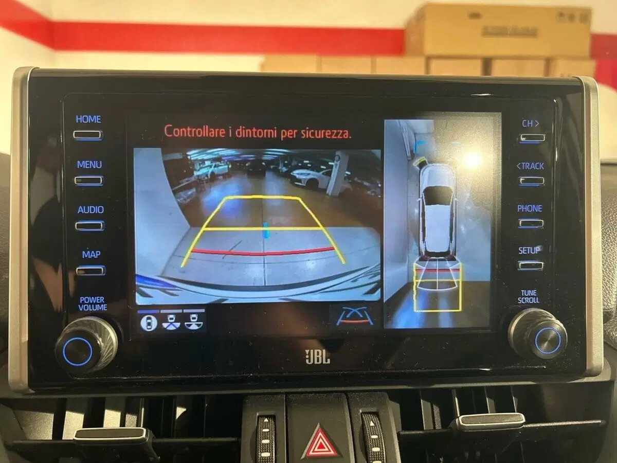 Toyota Rav4 usata a Lecco (15)