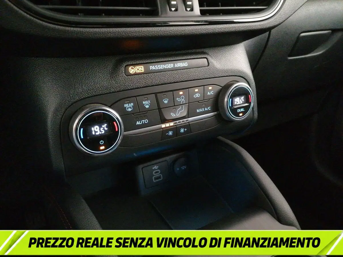 Ford Kuga usata a Roma (15)