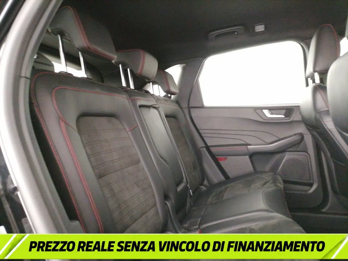Ford Kuga usata a Roma (8)