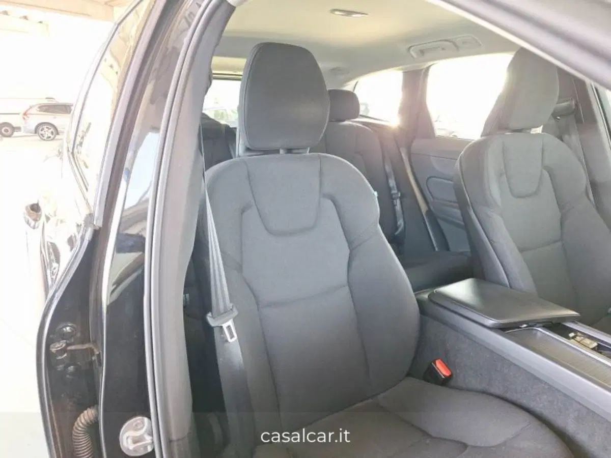 Volvo XC60 usata a Salerno (10)