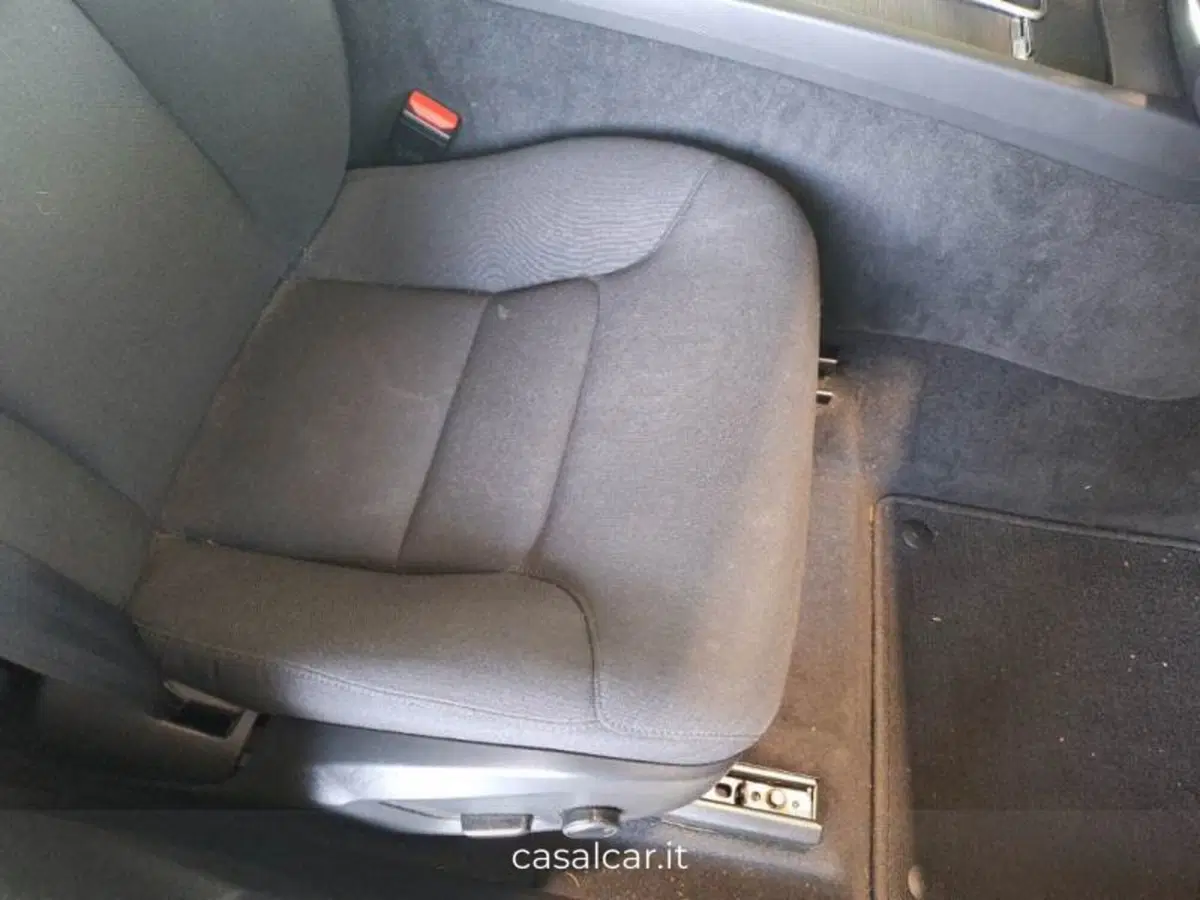 Volvo XC60 usata a Salerno (12)