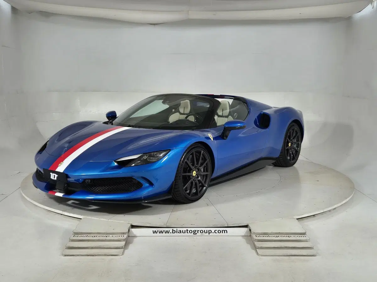 Ferrari 296 Spider usata a Torino