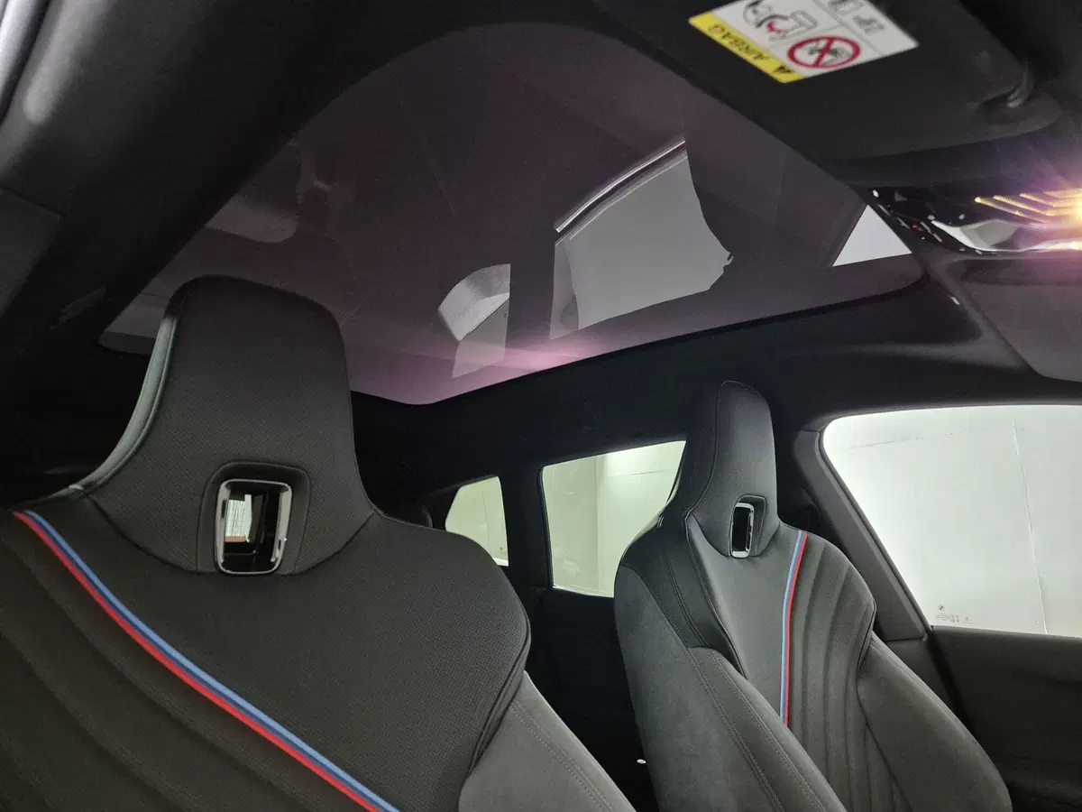 BMW iX usata a Torino (18)