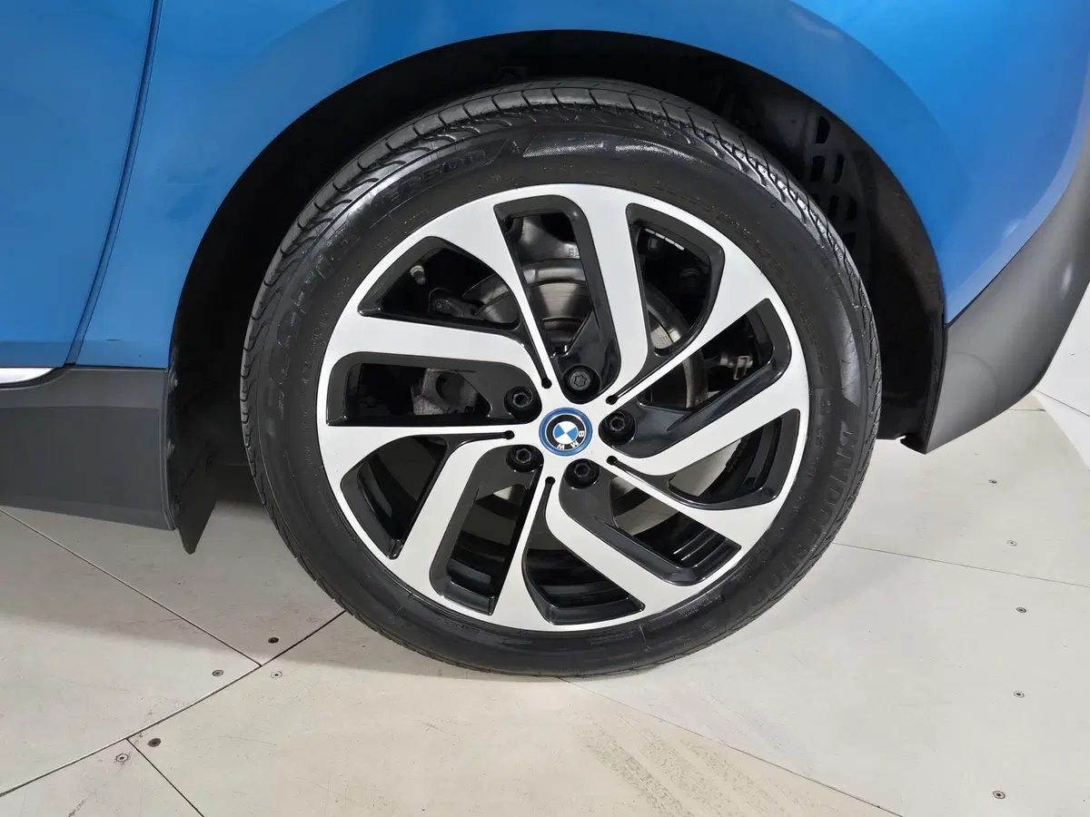 BMW i3 usata a Torino (15)
