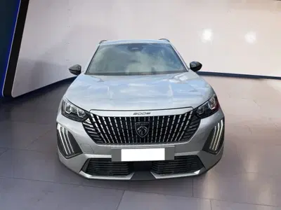 Peugeot 2008 PureTech 100 S&S Allure del 2025 usata a Torino