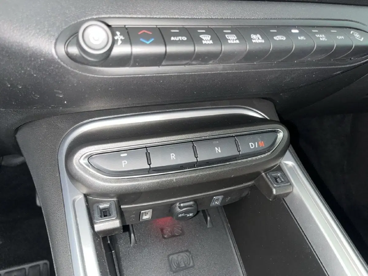 Jeep Avenger usata a Torino (13)