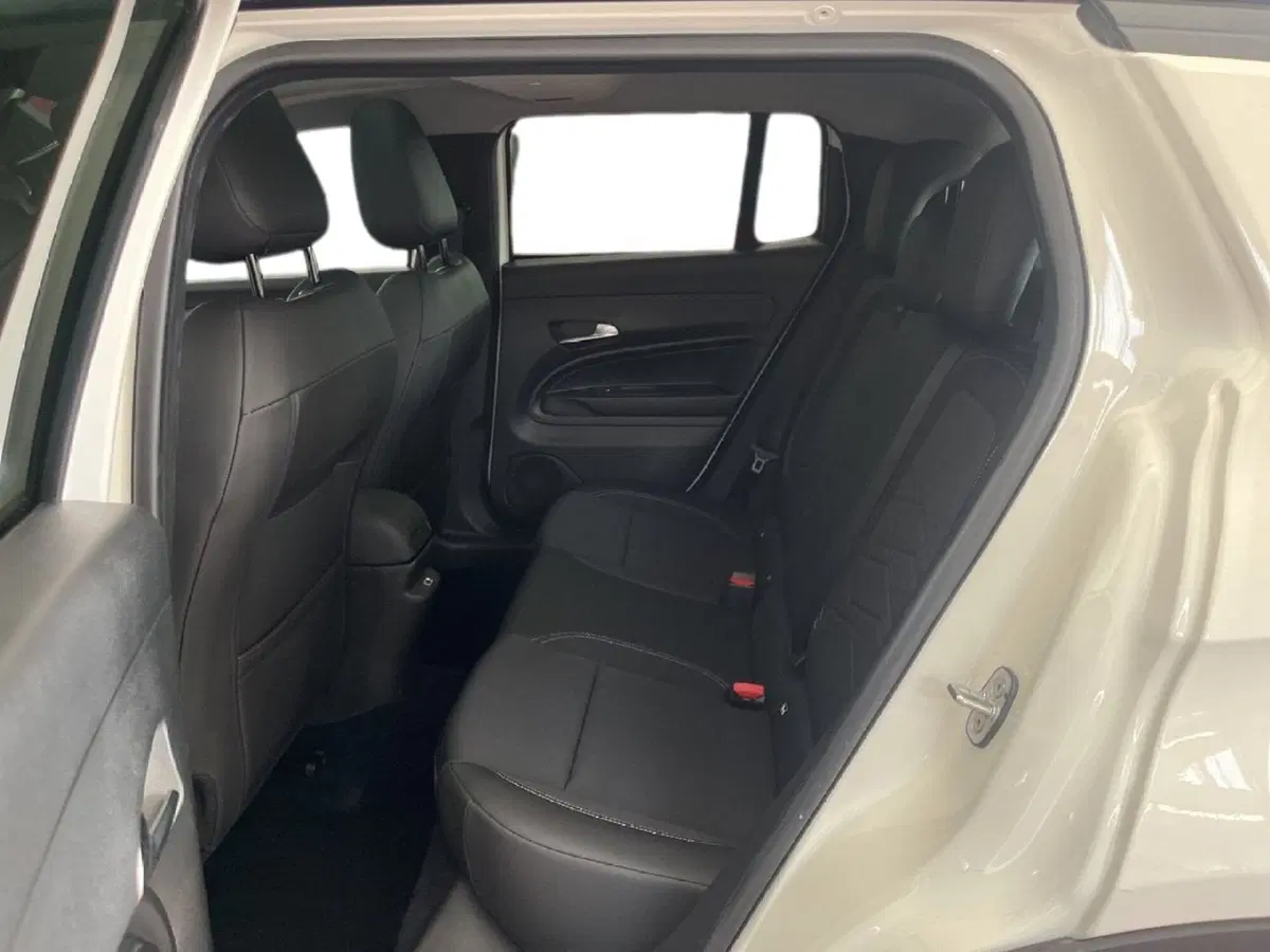 Jeep Avenger usata a Torino (9)