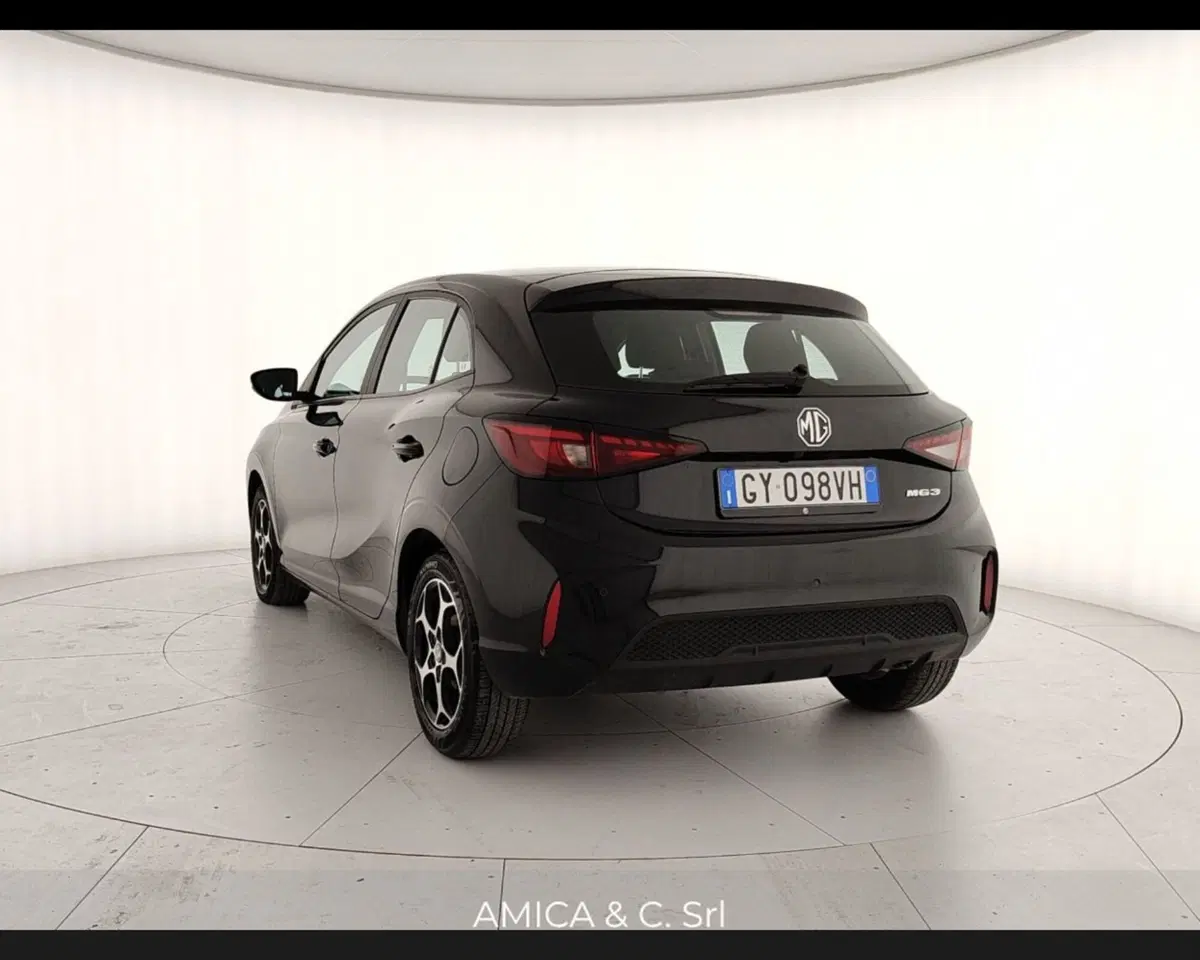 Mg MG3 usata a Caserta (5)