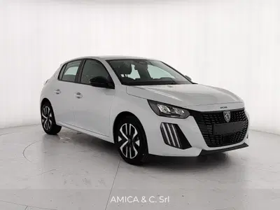 Peugeot 208 PureTech 100 Stop&Start 5 porte GT nuova a Caserta