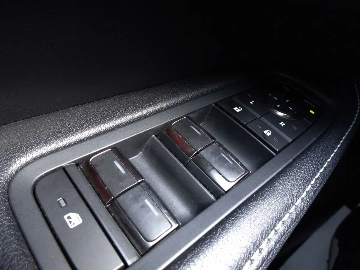 Lexus RX usata a Padova (20)