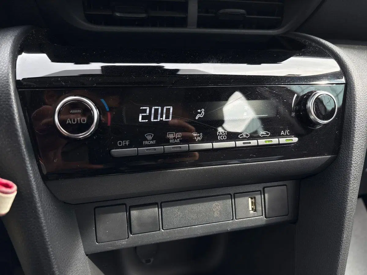 Toyota Yaris Cross usata a Treviso (18)