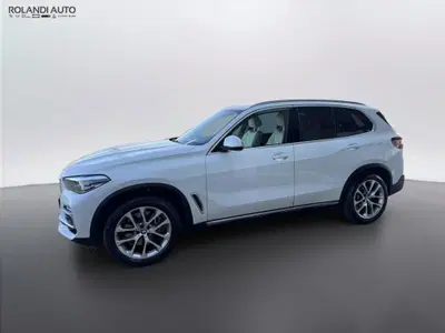 BMW X5 xDrive40d 48V xLine del 2021 usata a Tortona