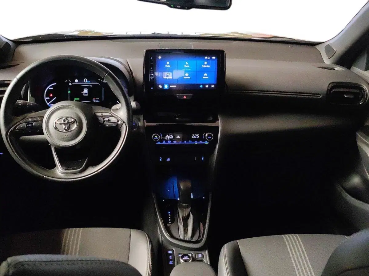 Toyota Yaris Cross usata a Milano (12)
