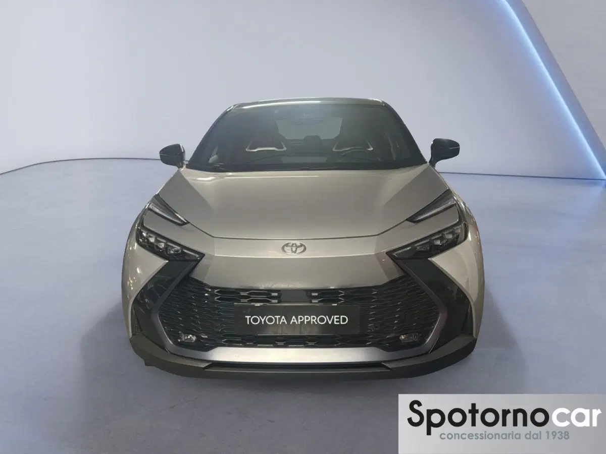 Toyota Toyota C-HR usata a Milano (3)