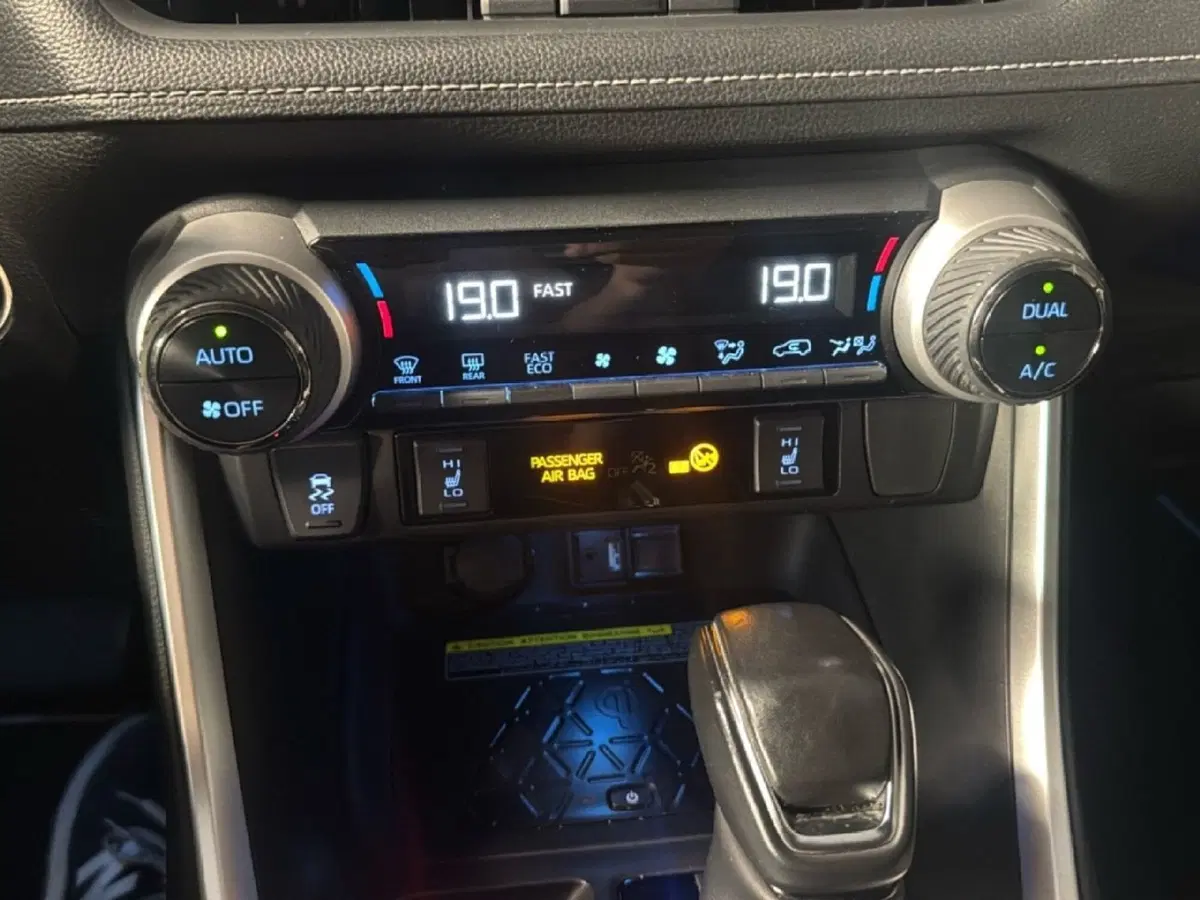 Toyota Rav4 usata a Milano (15)