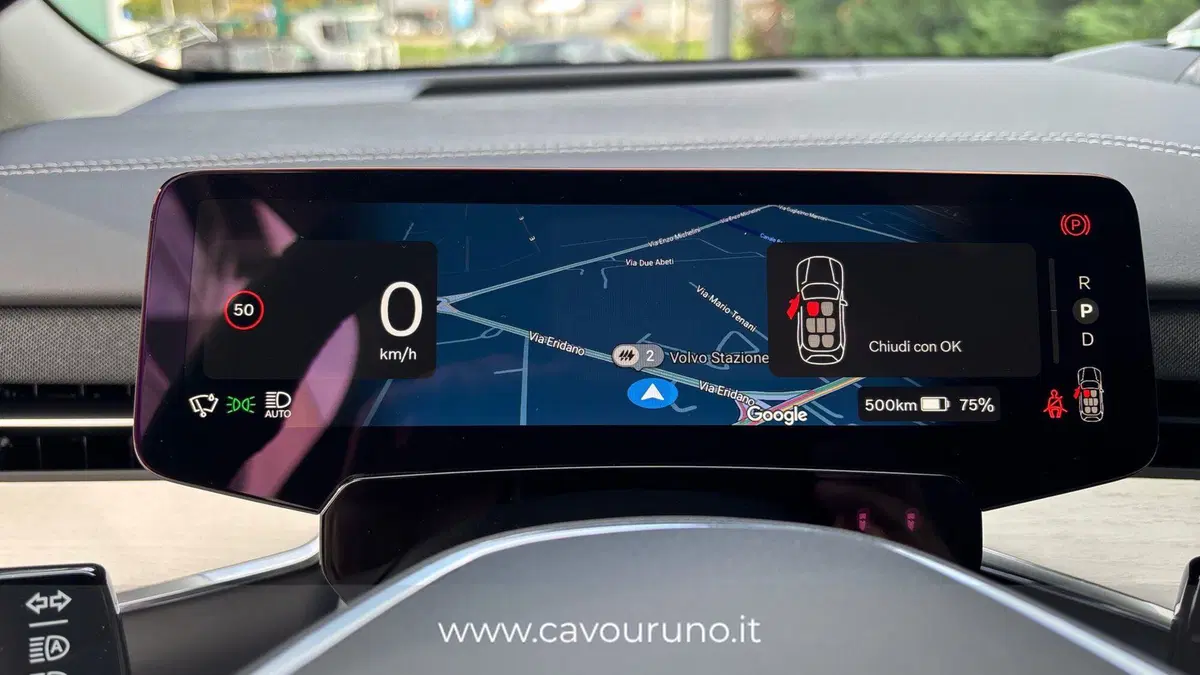 Volvo EX90 usata a Ferrara (12)