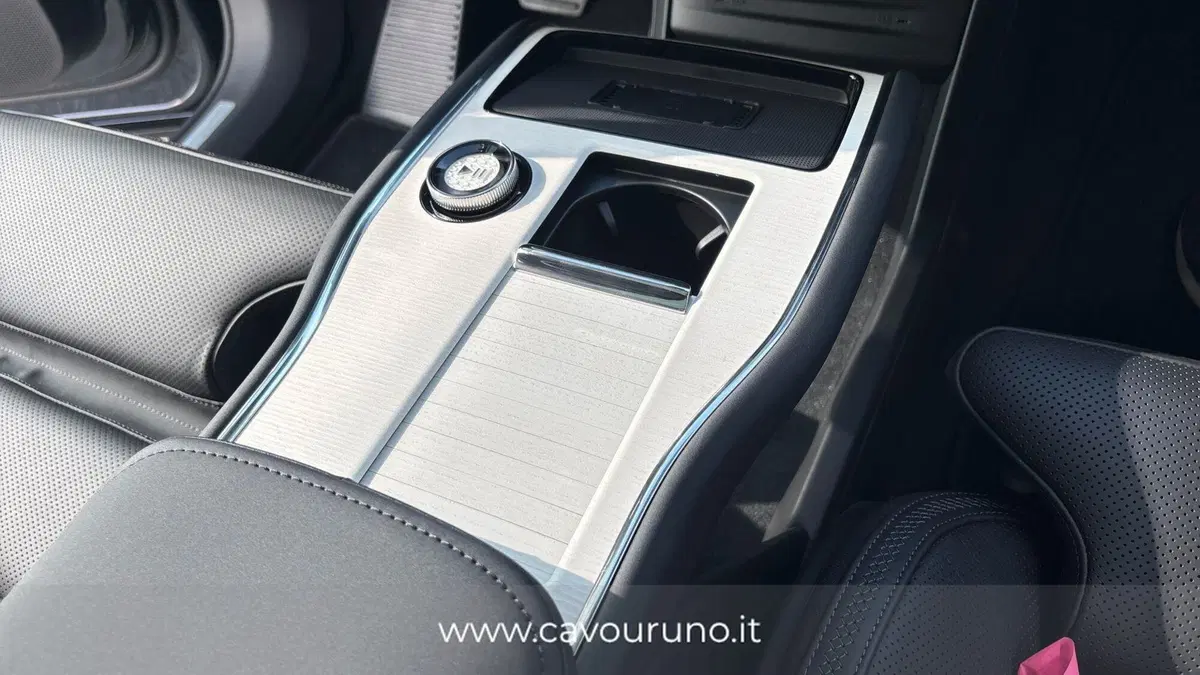 Volvo EX90 usata a Ferrara (18)