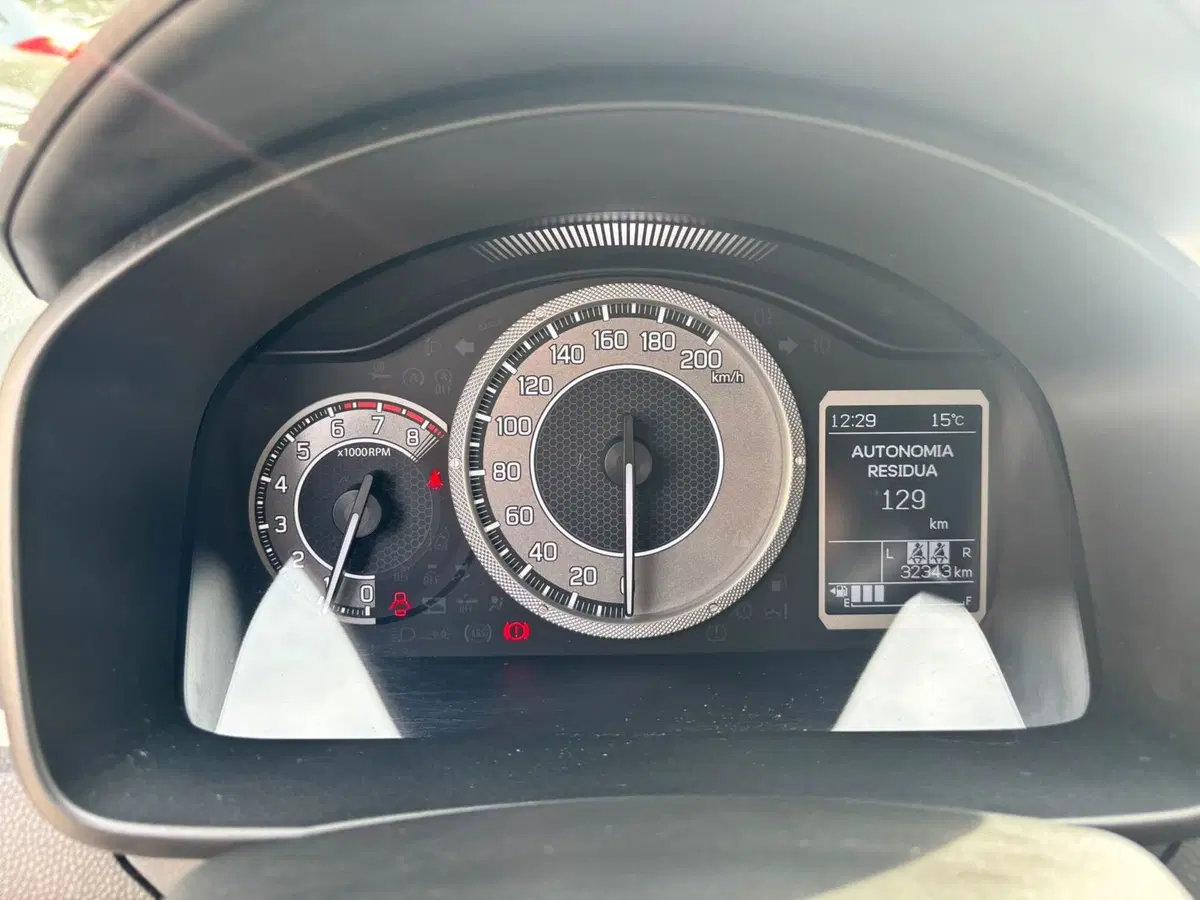 Suzuki Ignis usata a Modena (9)