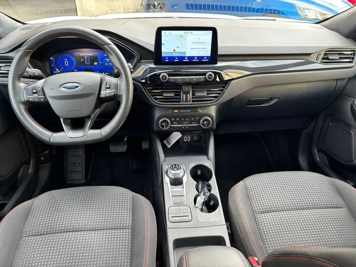 Ford Kuga usata a Modena (12)
