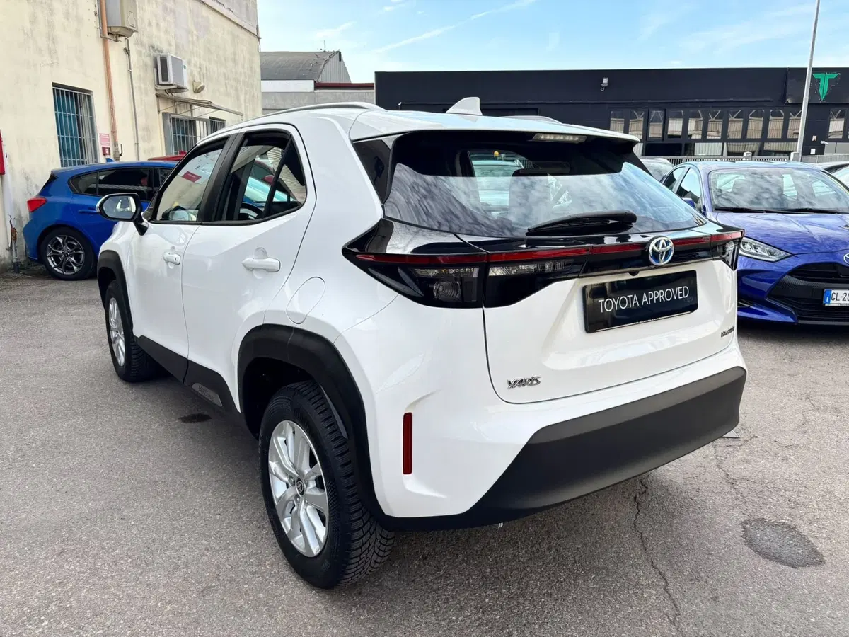 Toyota Yaris Cross usata a Modena (7)