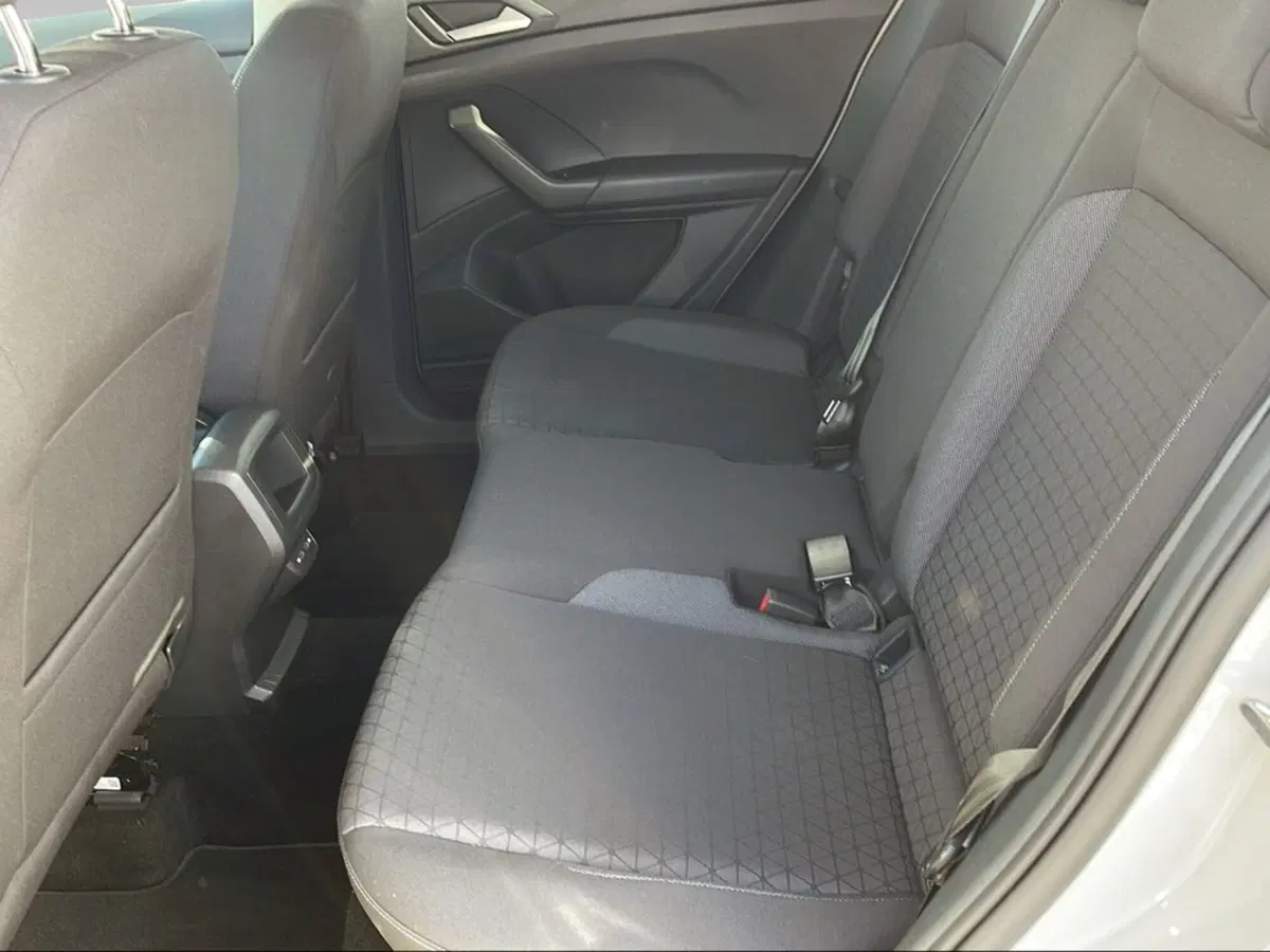 Volkswagen T-Cross usata a Livorno (10)
