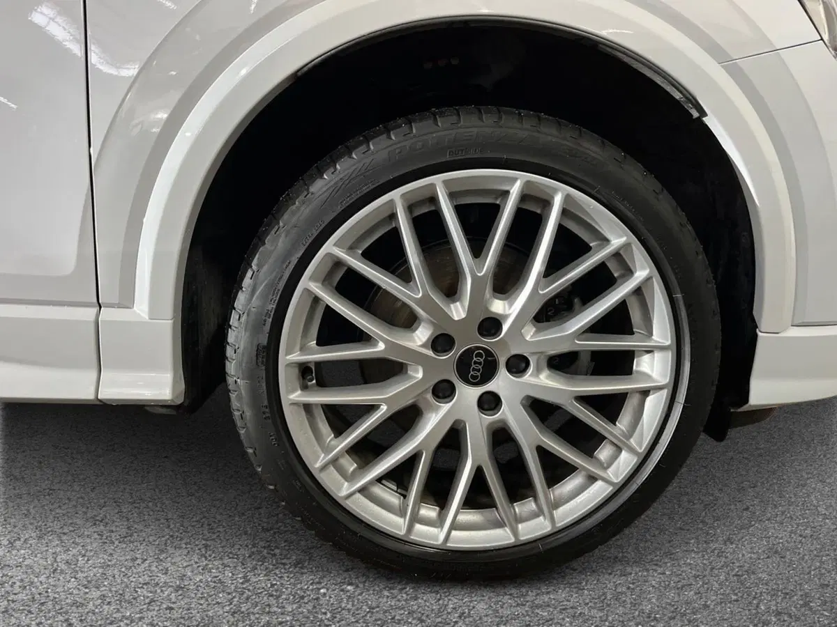 Audi Q2 usata a Bari (6)