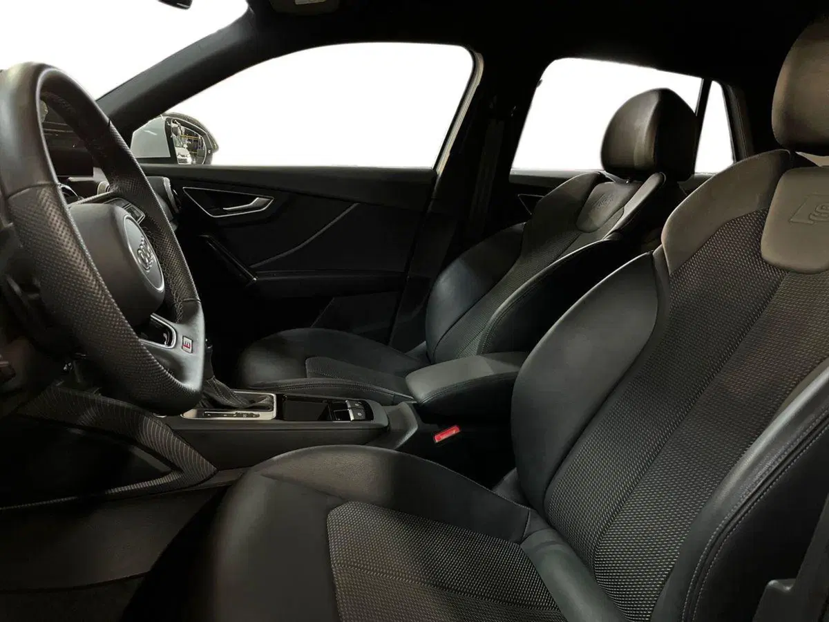 Audi Q2 usata a Bari (7)
