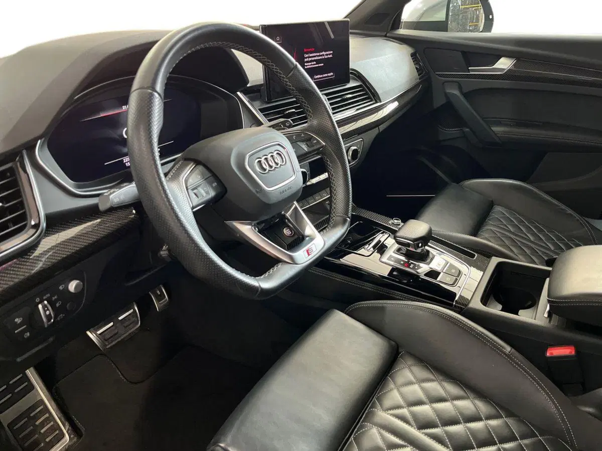 Audi Q5 Sportback usata a Bari (7)