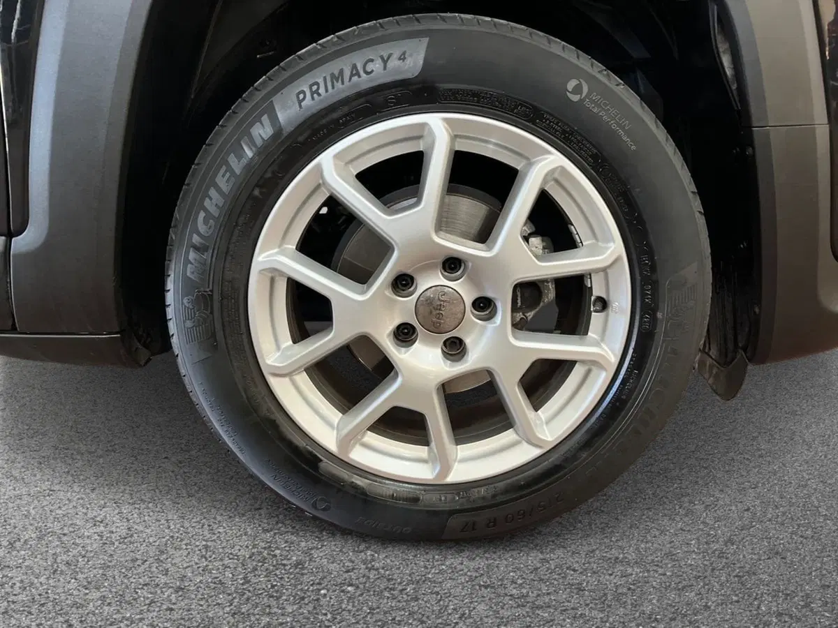 Jeep Renegade usata a Bari (6)