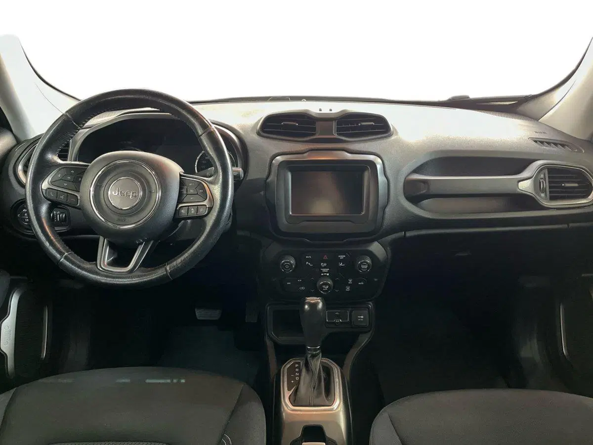 Jeep Renegade usata a Bari (8)