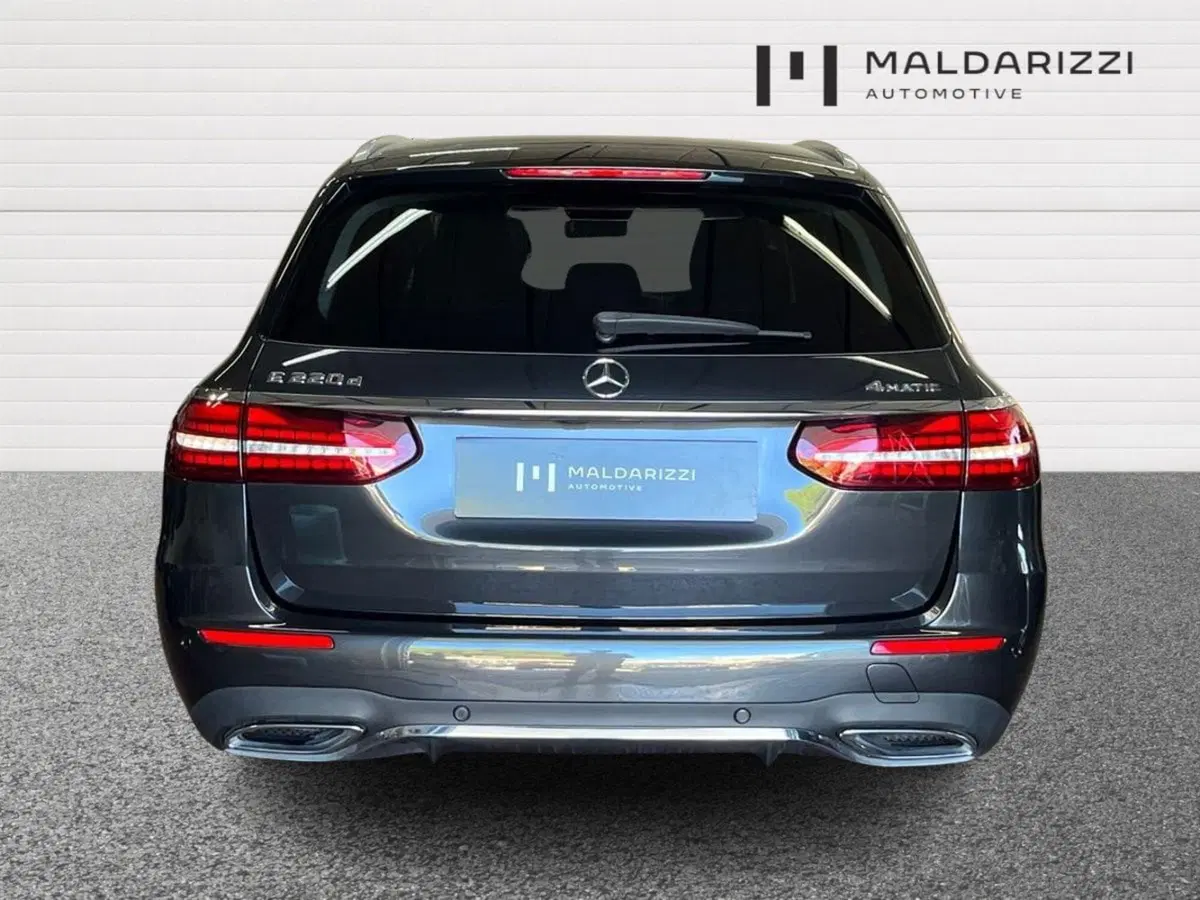 Mercedes-Benz Classe E Station Wagon usata a Bari (3)