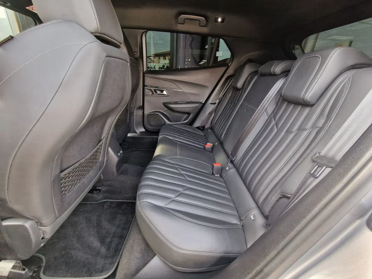 Peugeot 2008 usata a Milano (7)