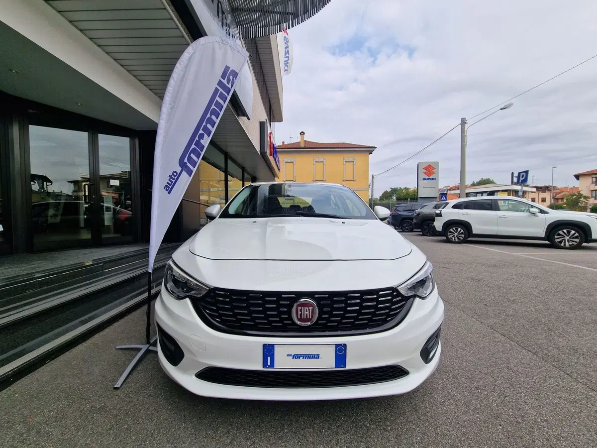 Fiat Tipo usata a Milano (2)