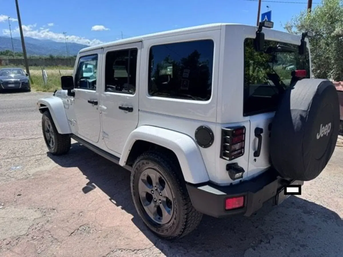 Jeep Wrangler Unlimited usata a Cosenza (3)