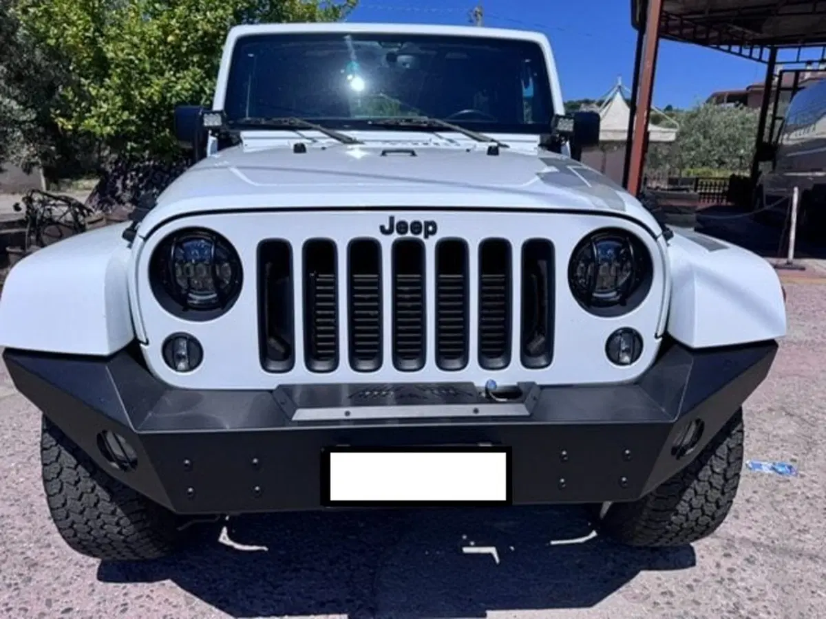 Jeep Wrangler Unlimited usata a Cosenza (7)